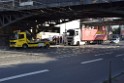 LKW blieb unter Bruecke haengen Koeln Deutz Opladenerstr Deutz Muelheimerstr P165